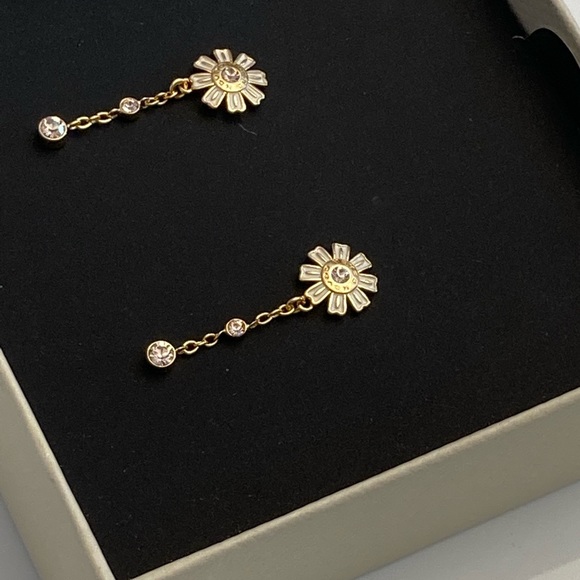 Coach Daisy Drop Earrings - Picture 5 of 9